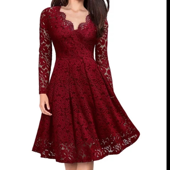 Dresses & Skirts - NWOT Red wine Lace Dress